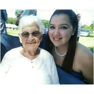 Meet your Posher, Leah